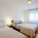 Apartment Anna With Free Private Parking